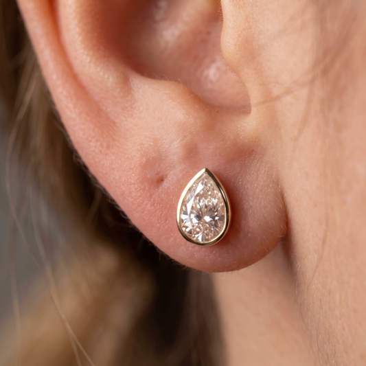 Studs Pear Bisel