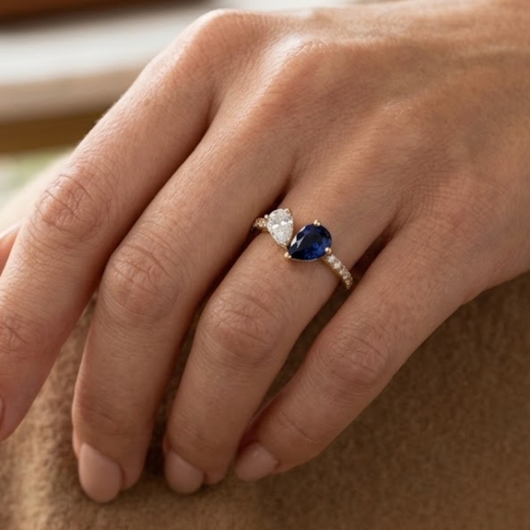 Anillo zafiro y diamante
