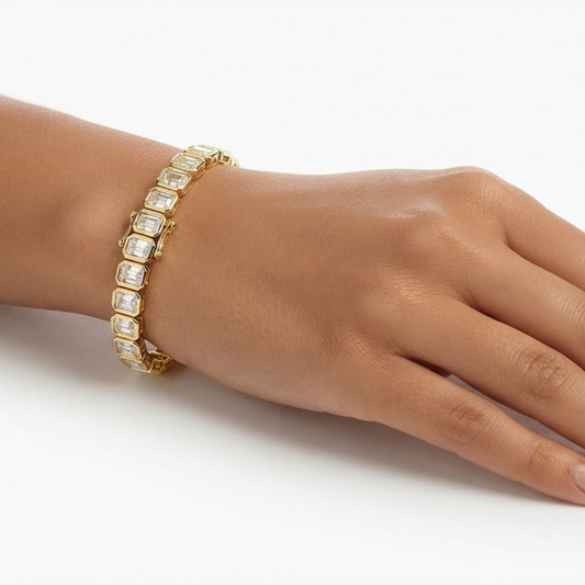 Tennis Bracelet Emeralds Bisel