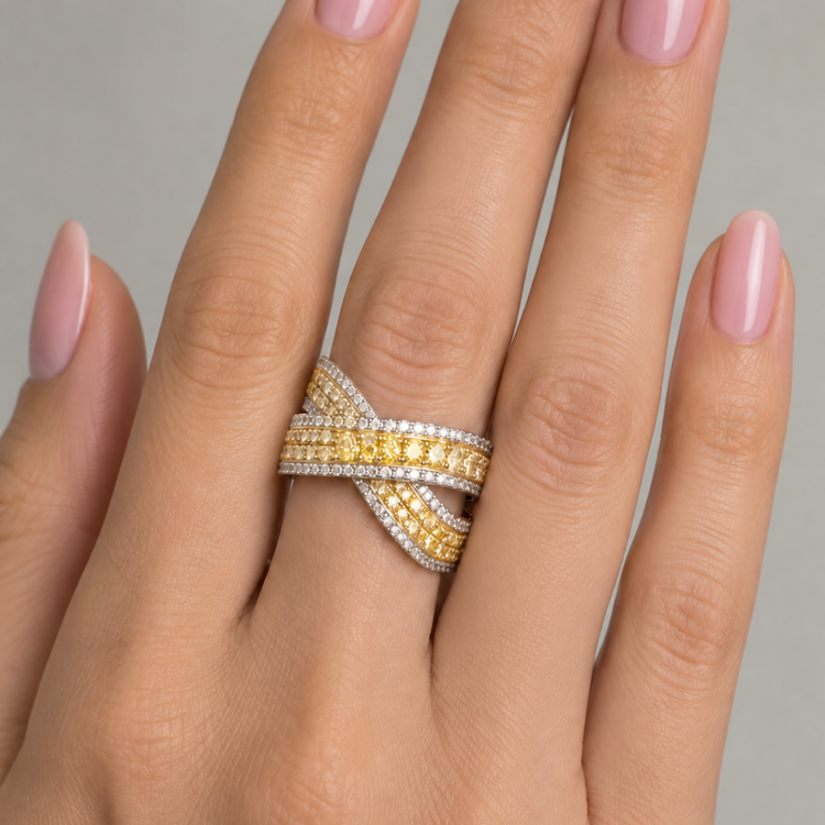 Anillo Fancy Yellow Diamantes