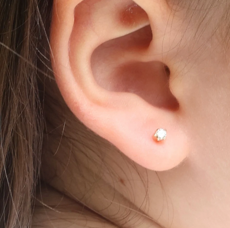 Studs Diamantes .10 Ctw