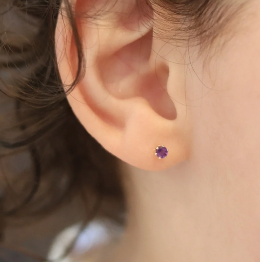 Studs Amatista .10 Ctw