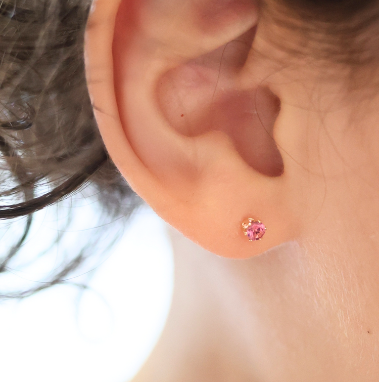 Studs Turmalina .10 Ctw