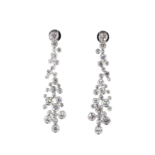 Aretes round diamonds