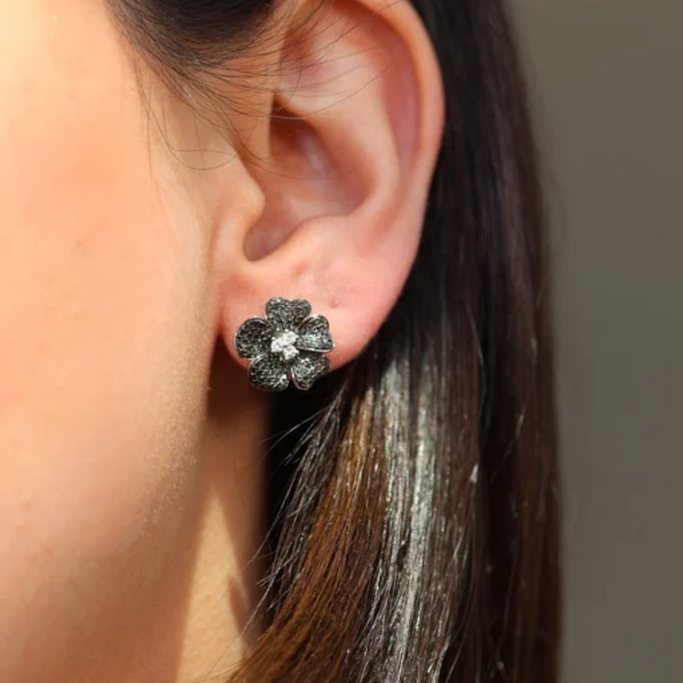 Aretes Flor Diamantes