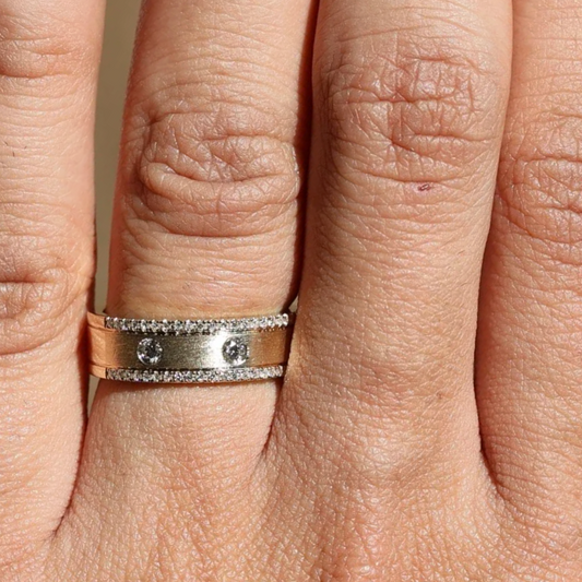 Anillo con Diamantes