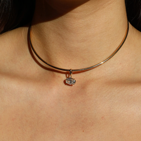 Dije Oval Diamante Bisel