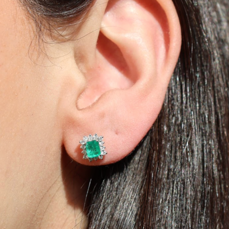 Aretes Esmeralda Halo Diamantes