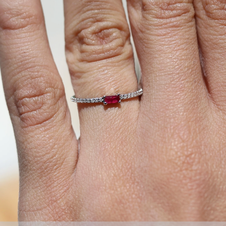 Anillo Rubi Diamantes