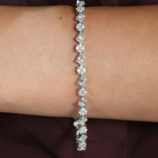 Diamond link bracelet