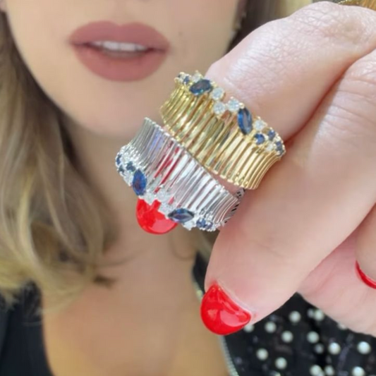 Anillo con zafiros y diamantes