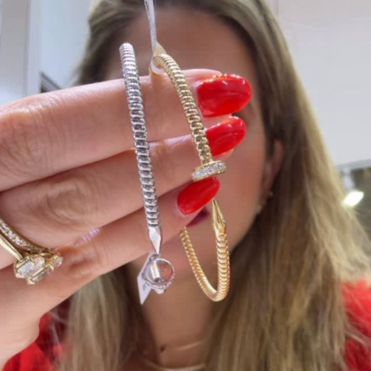 Pulseras de tornillo con diamantes