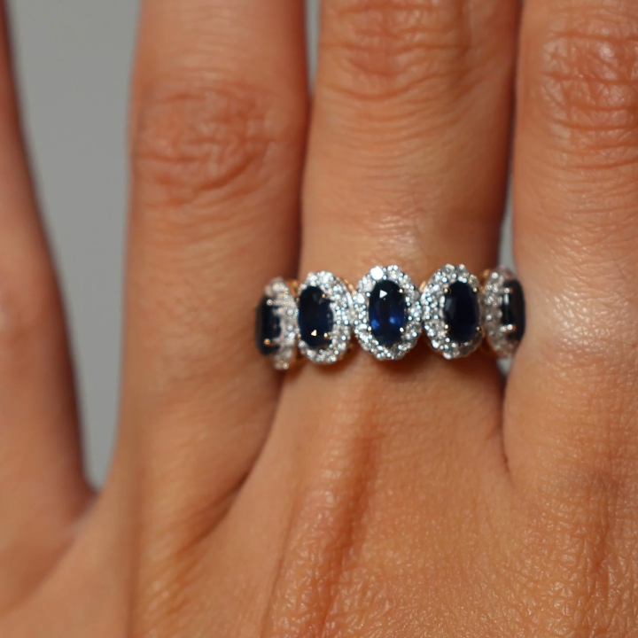 Anillo Zafiros Oval Diamantes