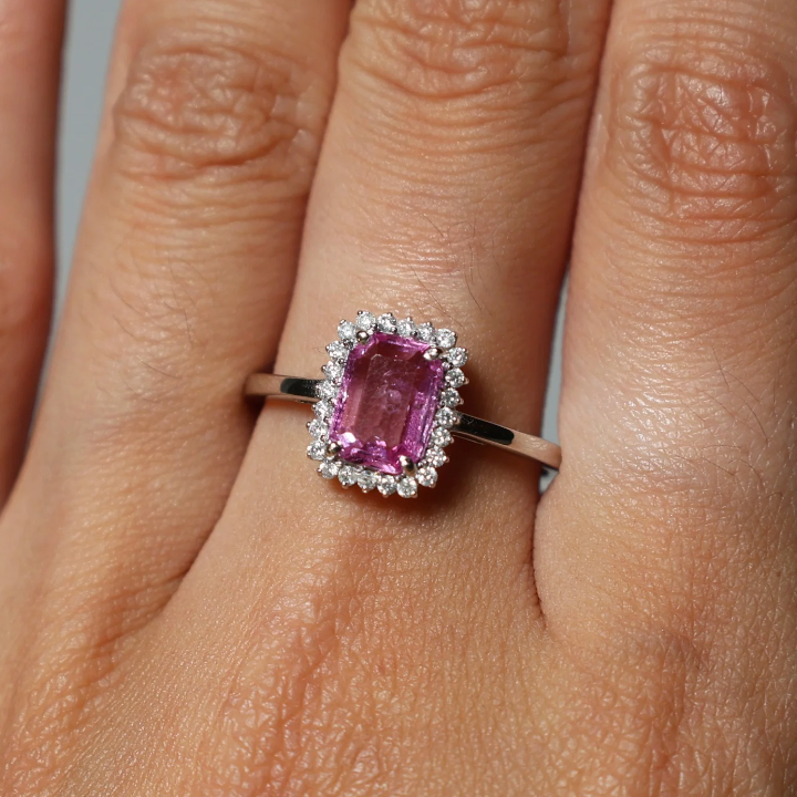 Anillo Zafiro Rosa Diamantes