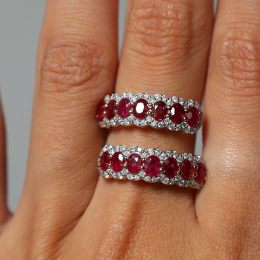 Anillo Rubíes Oval Diamantes