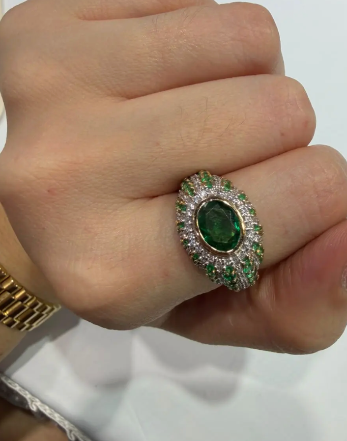 Anillo Esmeralda y Diamante