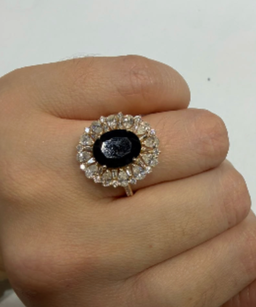 Anillo zafiro y Diamantes