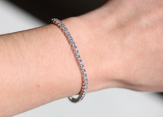 tennis bracelet