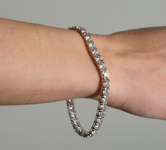 tennis bracelet