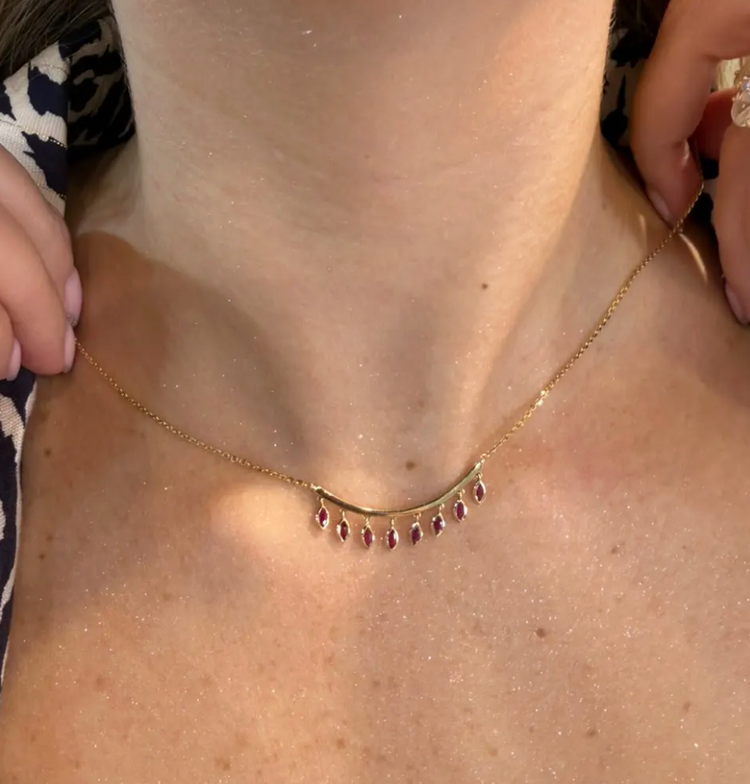 Collar Rubíes