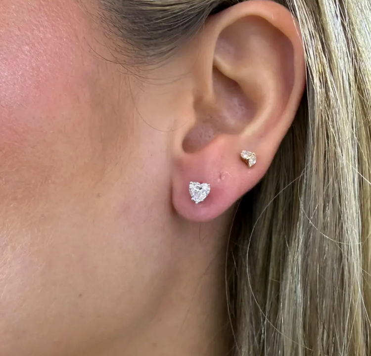 Studs Heart 1ctw