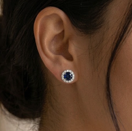Aretes zafiro halo diamantes