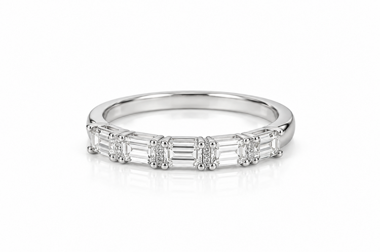 Anillo diamantes
