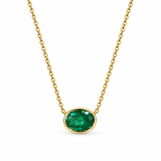 Collar con natural emerald