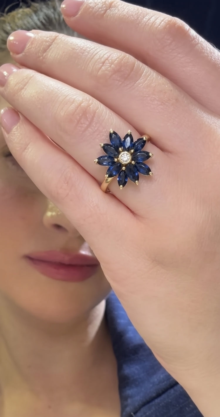 Anillo Flor Zafiro