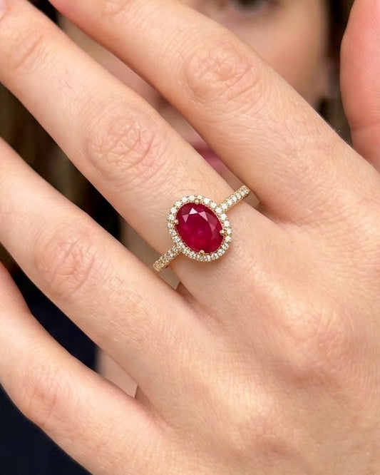 Anillo Rubí Halo