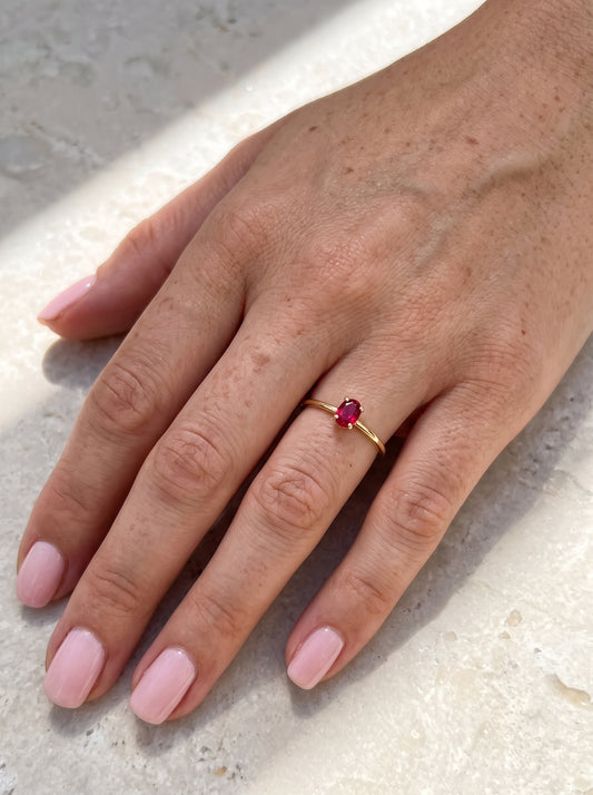Anillo Rubí Oval