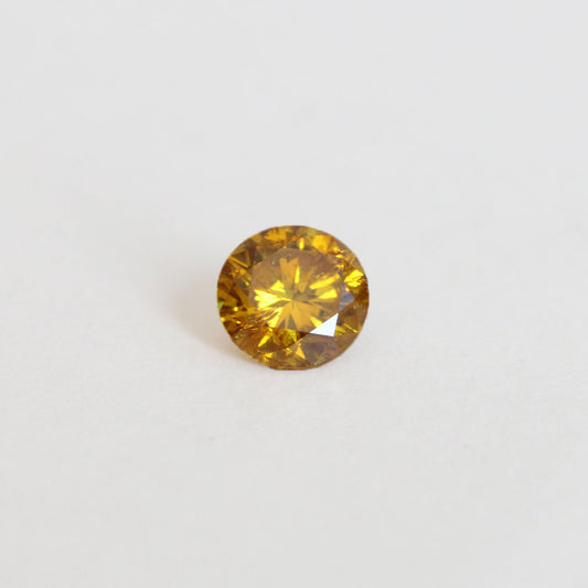 0.69 ct Fancy Vivid Orange Diamond