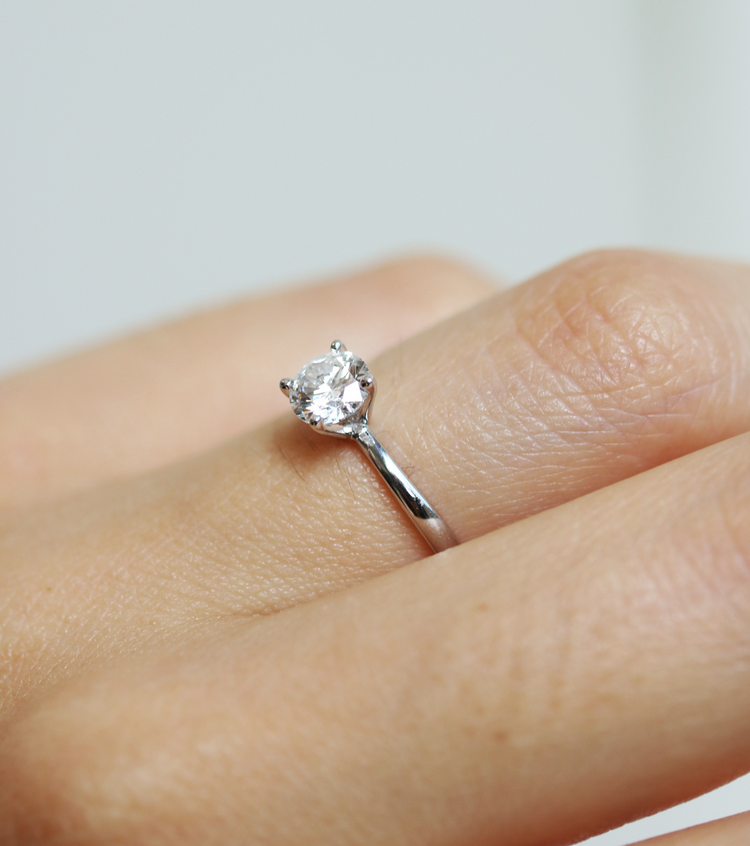 Anillo de Compromiso en Oro 14k con Diamante 0.44ct