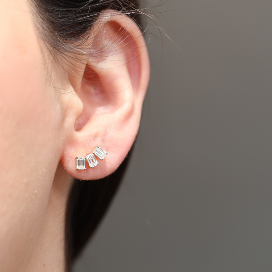 Aretes con tres Diamantes