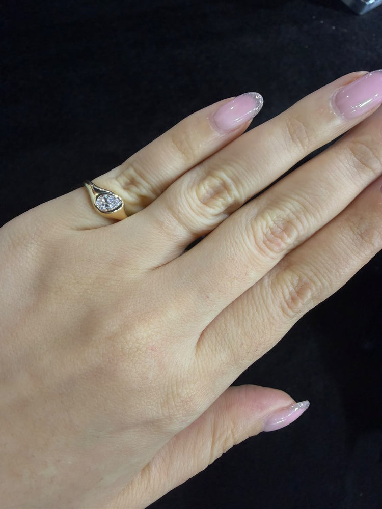 Anillo Diamante Pera
