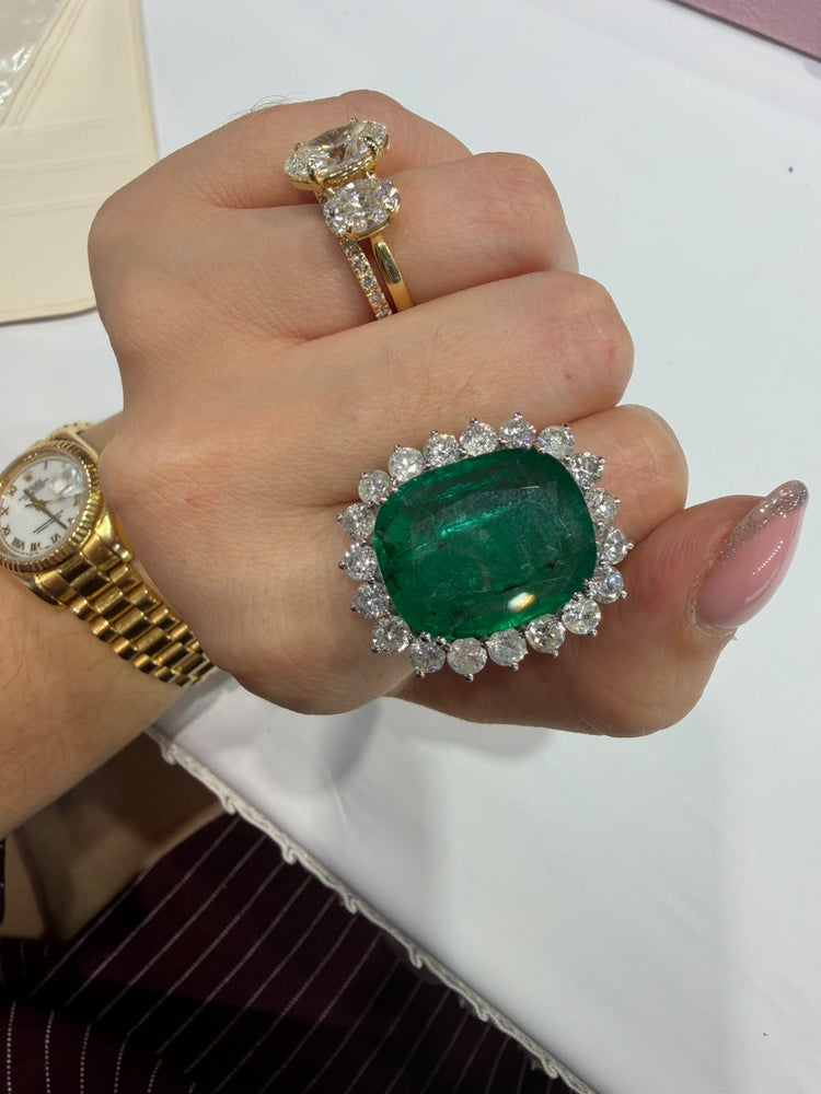Anillo Esmeralda Diamantes