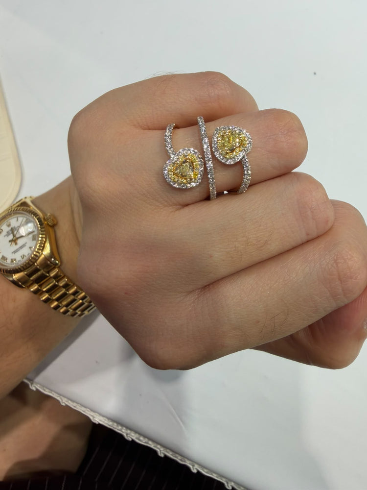 Anillo de Diamantes Double Heart en Oro