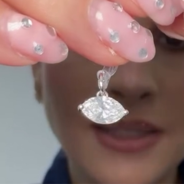 Charm Marquise