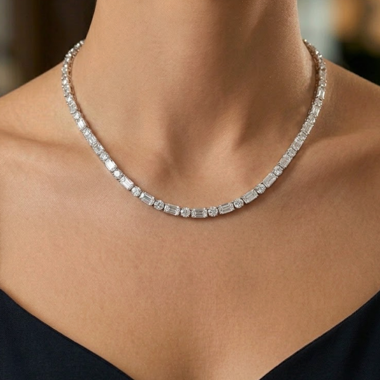 Tennis Necklace Emeralds y Rounds