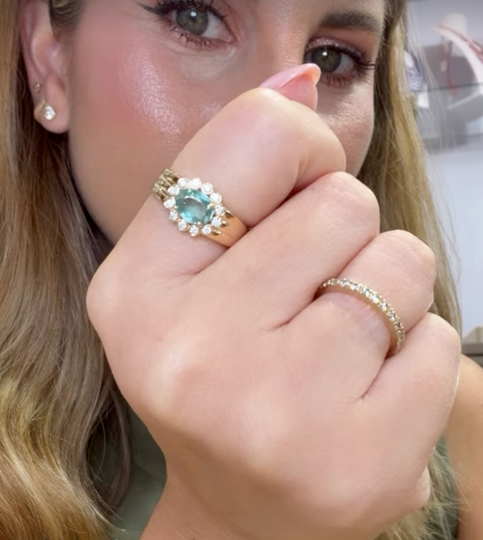 Anillo de Paraiba Halo Diamantes