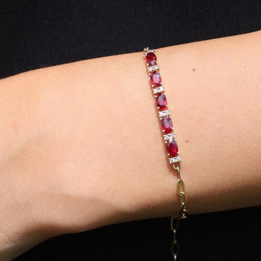 Pulsera de rubí y diamantes