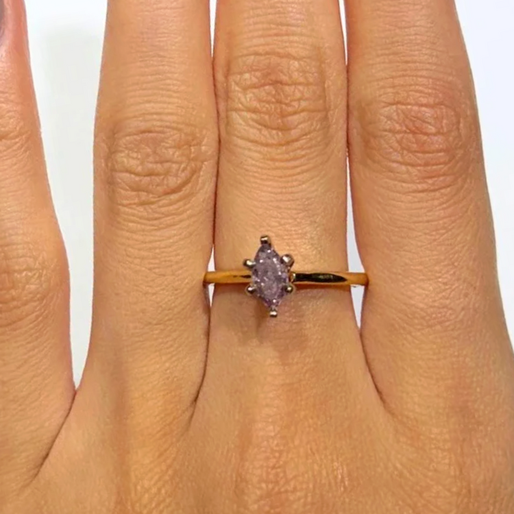 Anillo diamante marquise