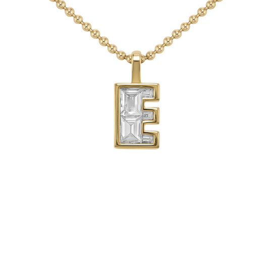 Collar Inicial “E” Diamante
