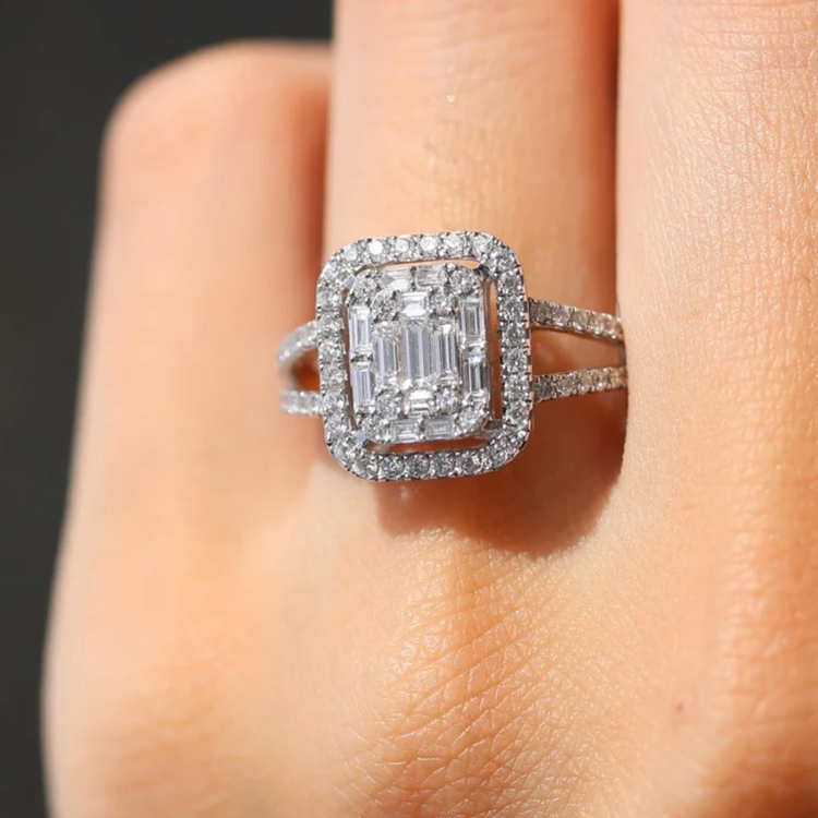 Anillo Diamantes Baguette y Round