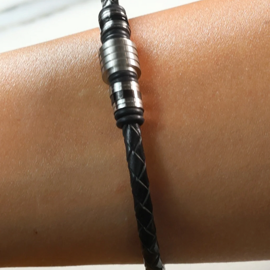 Pulsera Cuero Negro Mate
