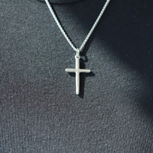 Cadena dije Cruz Delgada