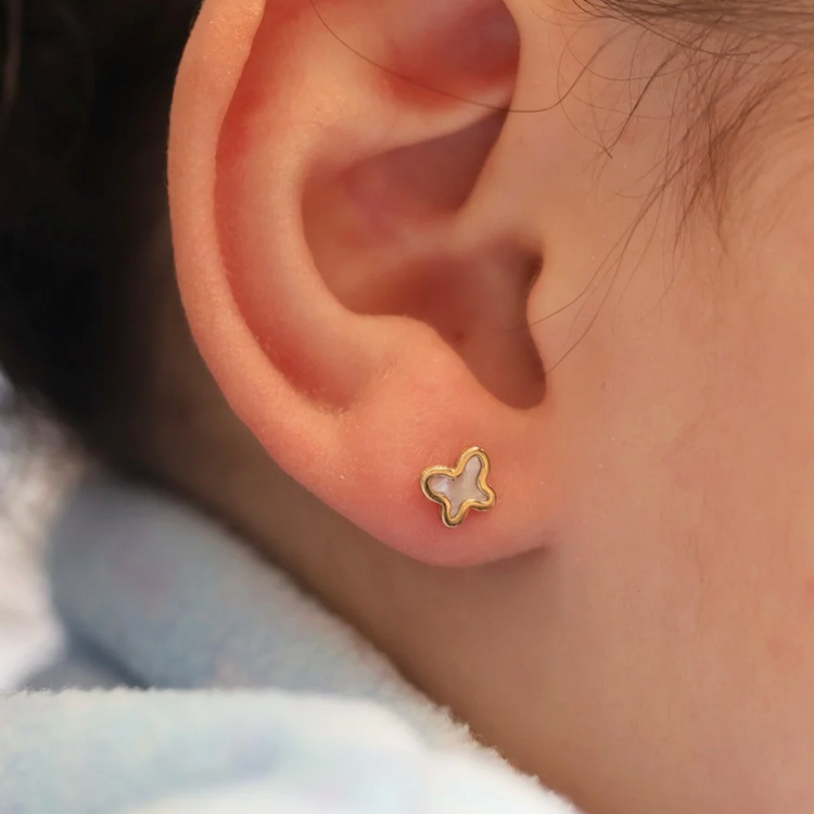 Studs Mariposa Perla