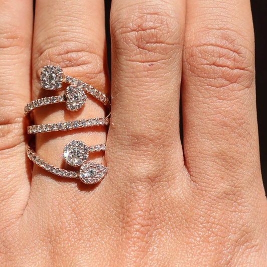 Anillo con Diamantes en Oro Rosa