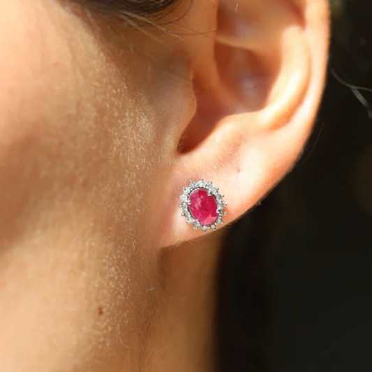 Aretes Rubí Halo Diamantes