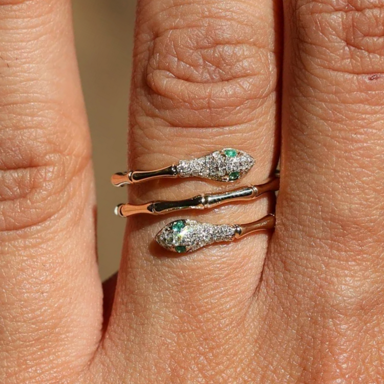 Anillo de serpiente 2 cabezas